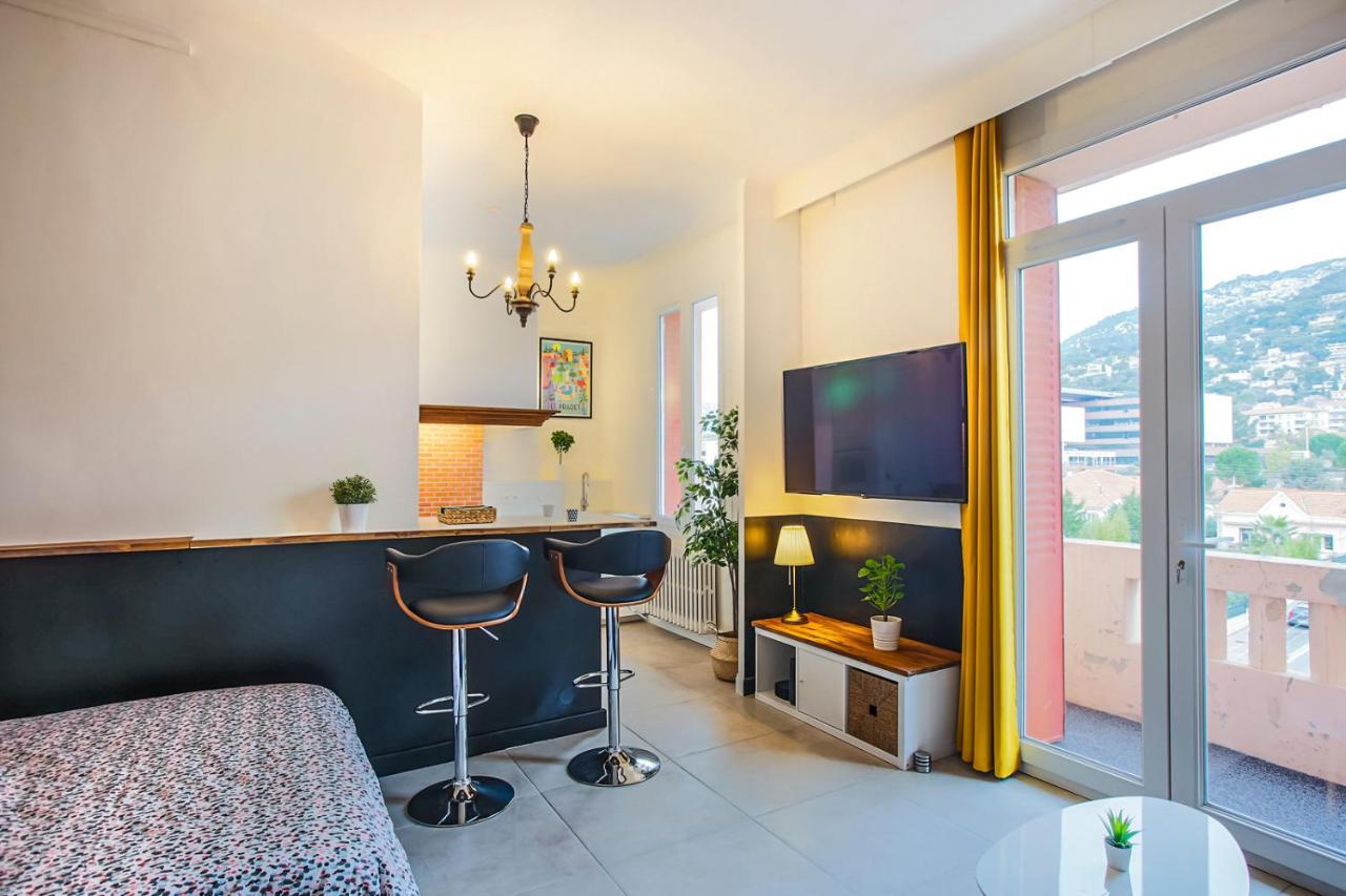 #3 Toulon Centre, Balcon, Lumineux, Stationnement Facile, Tout Confort Buitenkant foto